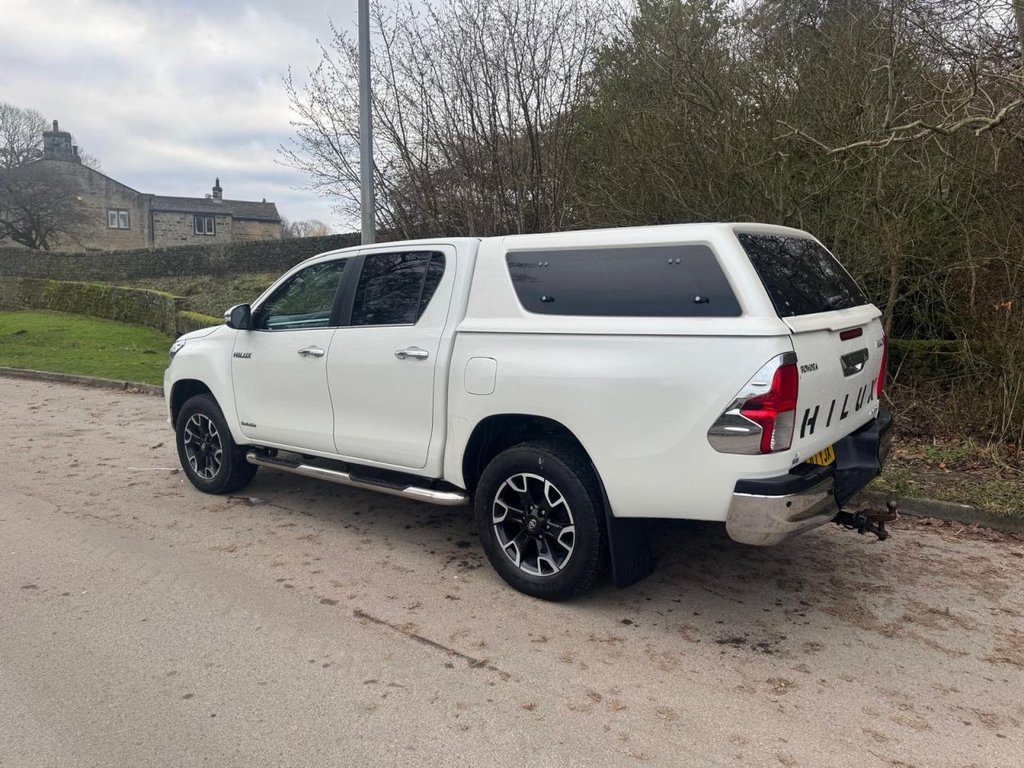 Used Toyota Hilux 2017 for sale - 77075477: Photo 2