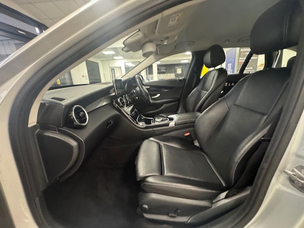 Used Mercedes-Benz C-Class 2017 for sale - 76178477: Photo 19