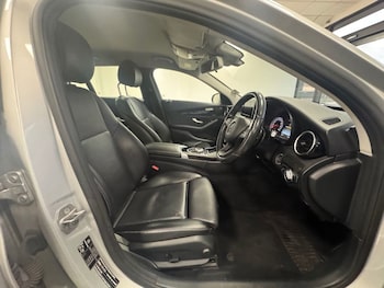 Used Mercedes-Benz C-Class 2017 for sale - 76178477: Photo 3