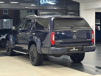 Used Mercedes-Benz X Class 2019 for sale - 77394504: Photo