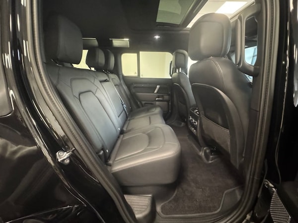 Used Land Rover Defender 2022 for sale - 75495233: Photo 25