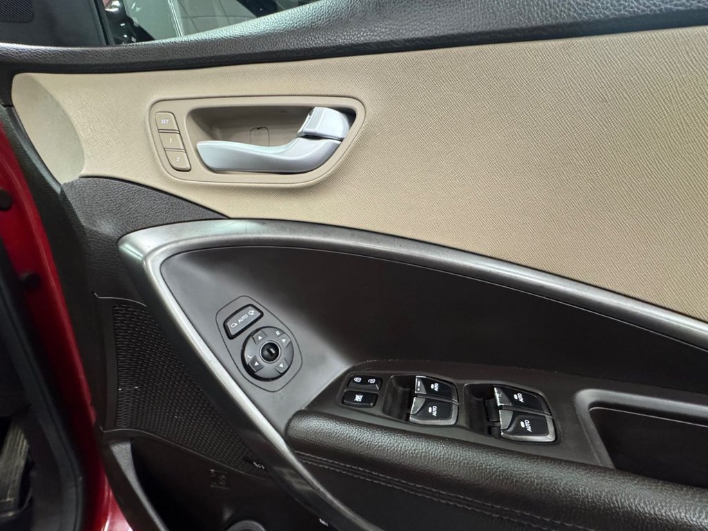 Used Hyundai Santa Fe 2016 for sale - 77725838: Photo 26