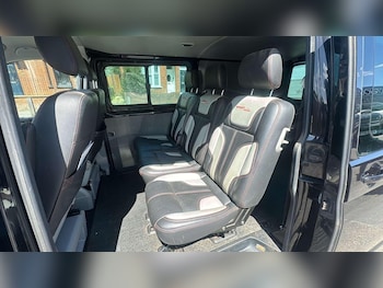 Used Volkswagen Transporter 2014 for sale - 79258947: Photo