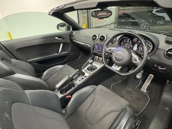 Used Audi TT 2010 for sale - 76539637: Photo