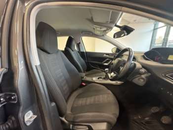 Used Peugeot 308 2017 for sale - 75365380: Photo
