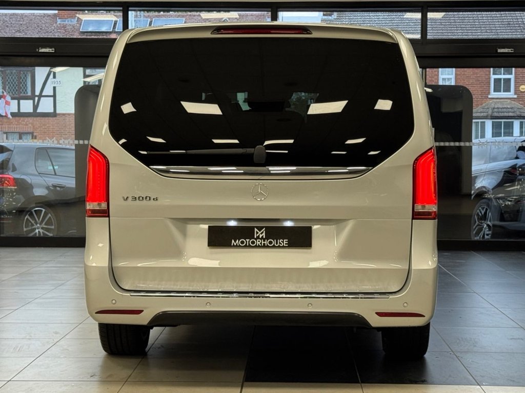 Used Mercedes-Benz V-Class 2019 for sale - 75842883: Photo 14