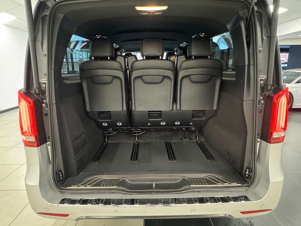 Used Mercedes-Benz V-Class 2019 for sale - 75842883: Photo 30