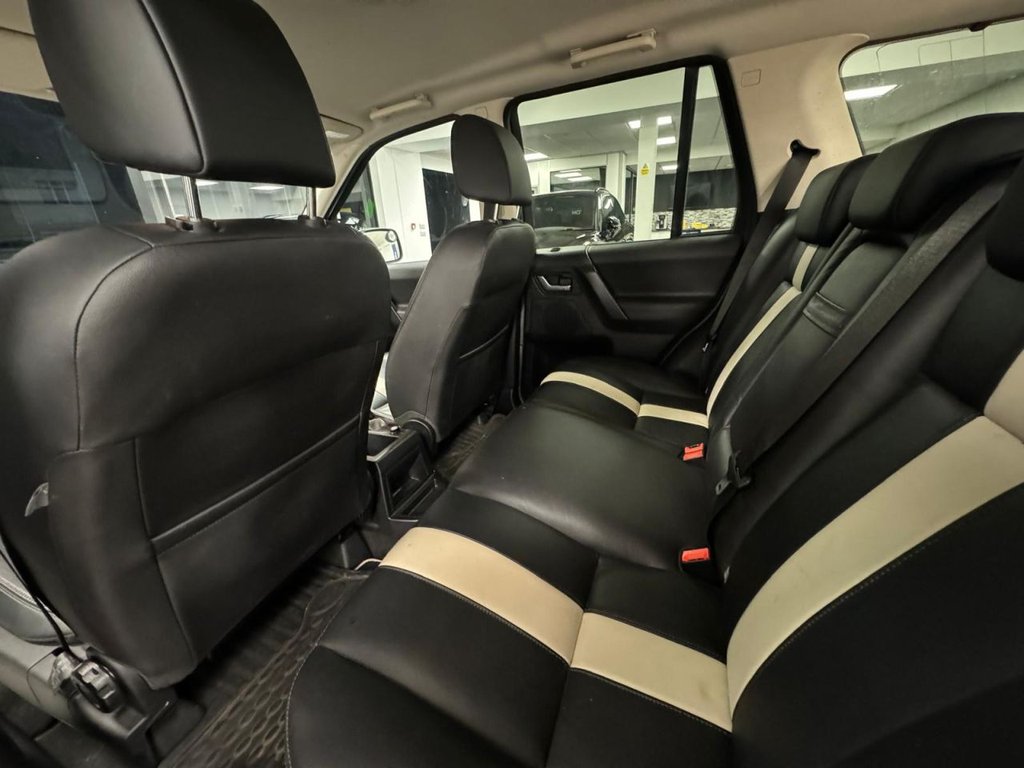 Used Land Rover Freelander 2 2011 for sale - 77576085: Photo 18