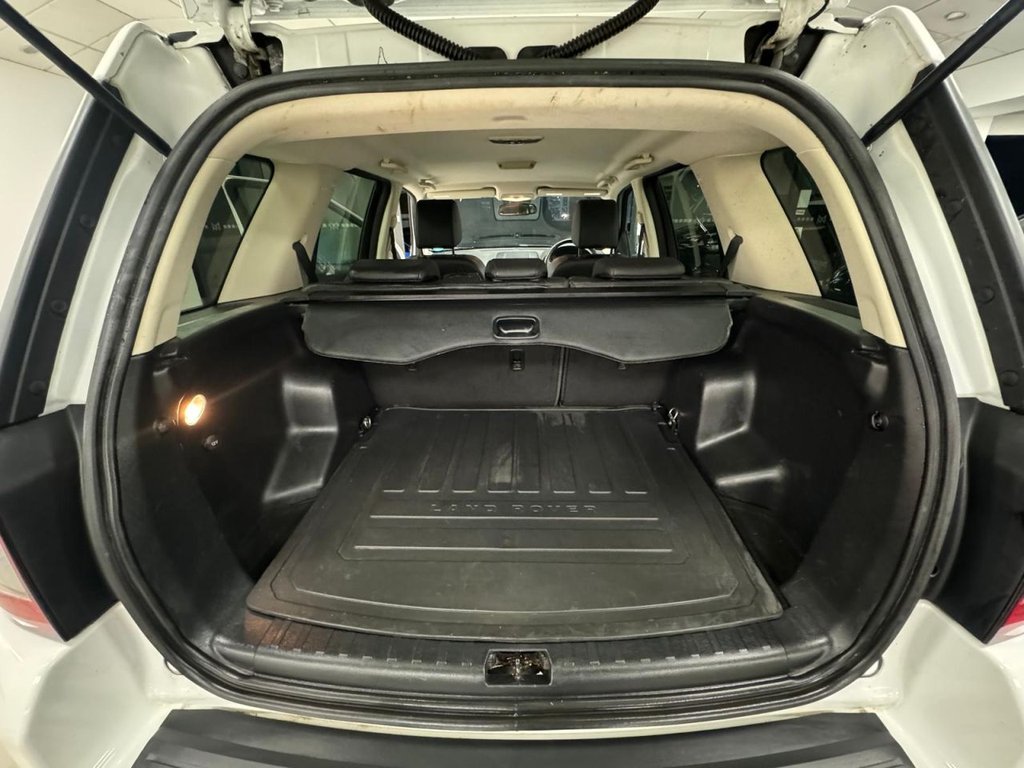 Used Land Rover Freelander 2 2011 for sale - 77576085: Photo 28