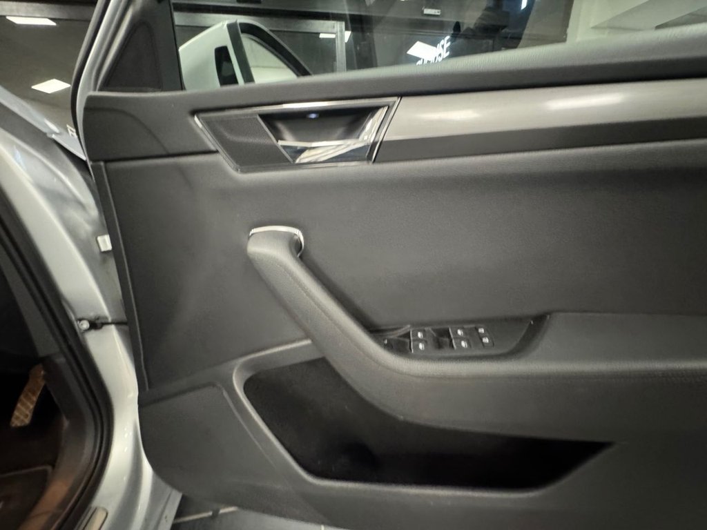 Used Skoda Superb 2019 for sale - 76754582: Photo 28