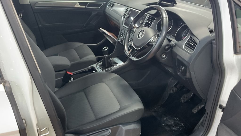 Used Volkswagen Golf SV 2018 for sale - 77048837: Photo 12