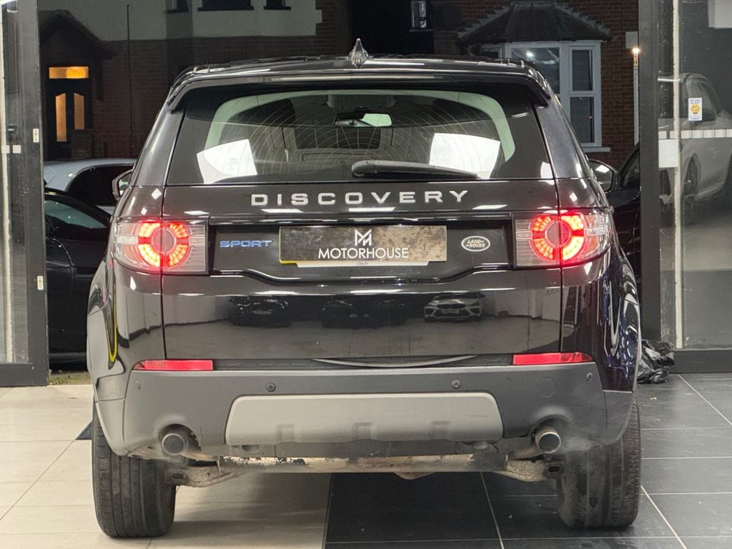 Used Land Rover Discovery Sport 2018 for sale - 76539636: Photo 14