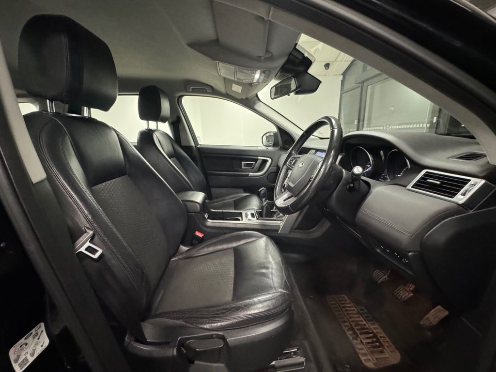 Used Land Rover Discovery Sport 2018 for sale - 76539636: Photo 4