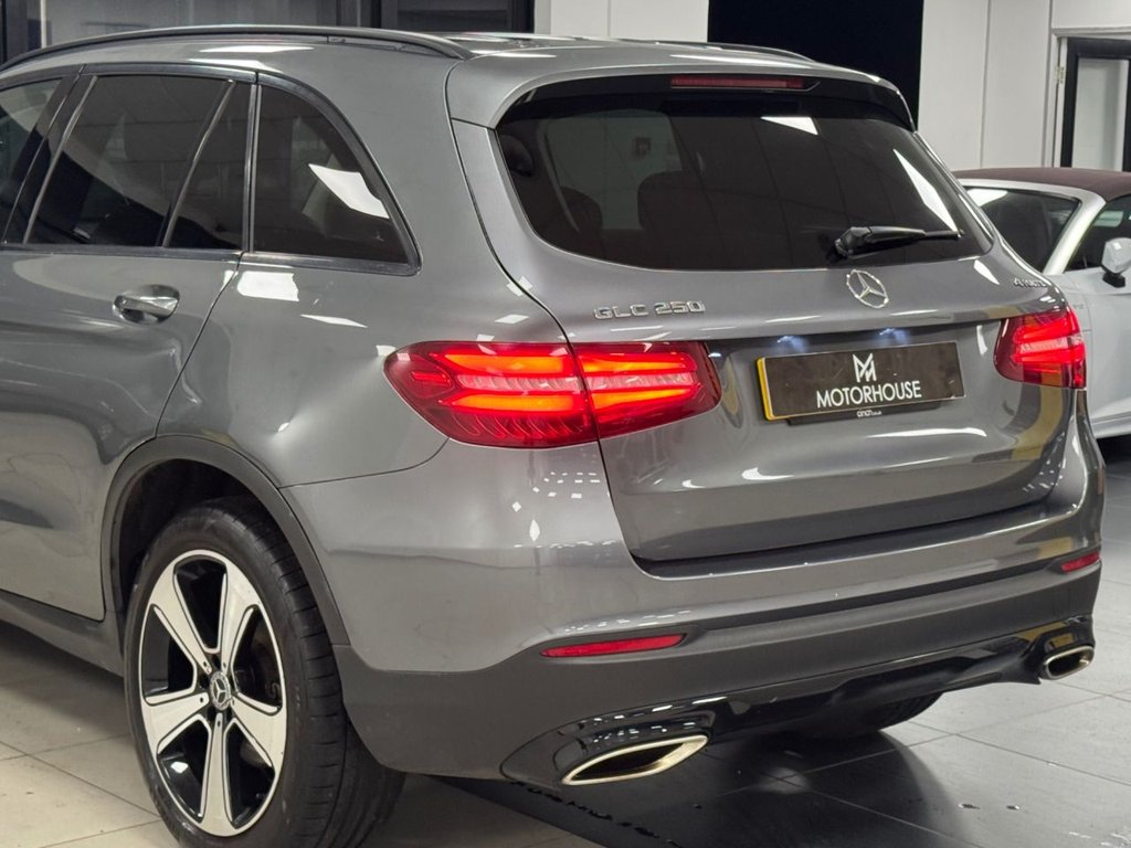 Used Mercedes-Benz GLC 2018 for sale - 76923779: Photo 13