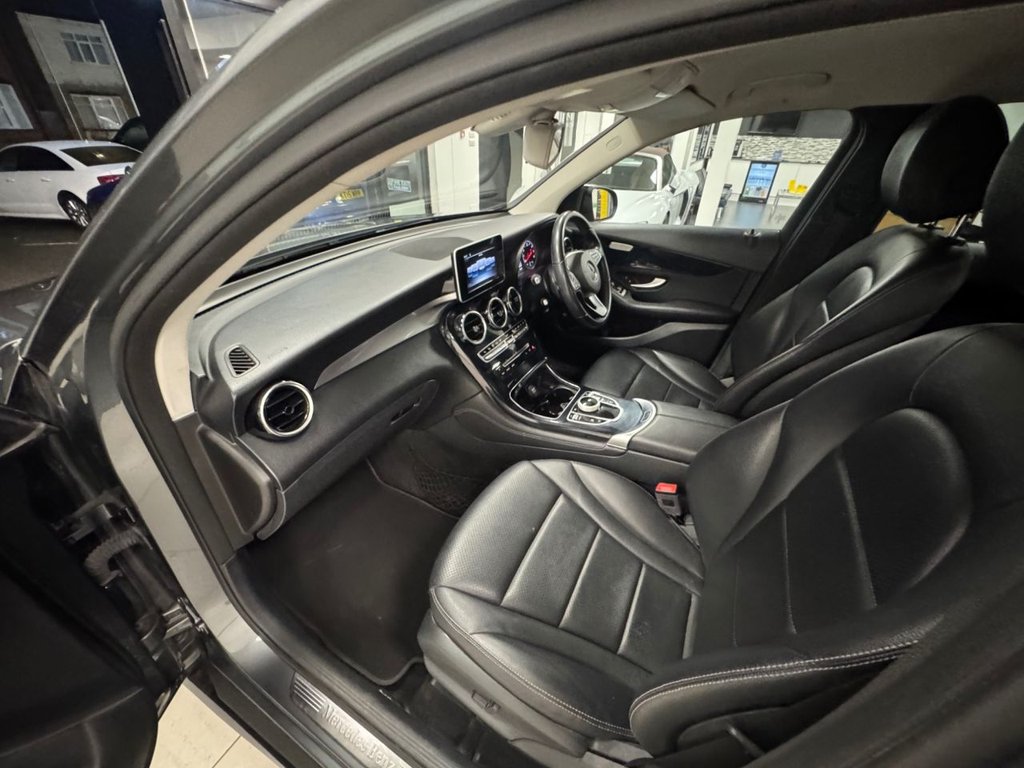 Used Mercedes-Benz GLC 2018 for sale - 76923779: Photo 21