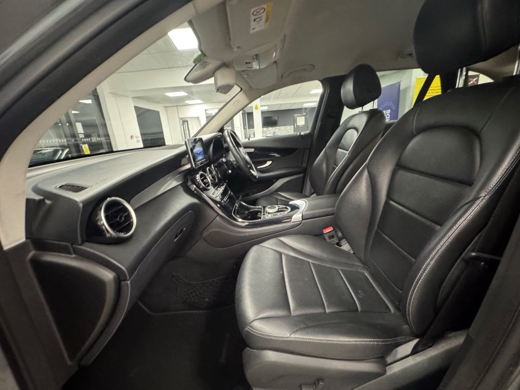Used Mercedes-Benz GLC 2018 for sale - 76923779: Photo 22