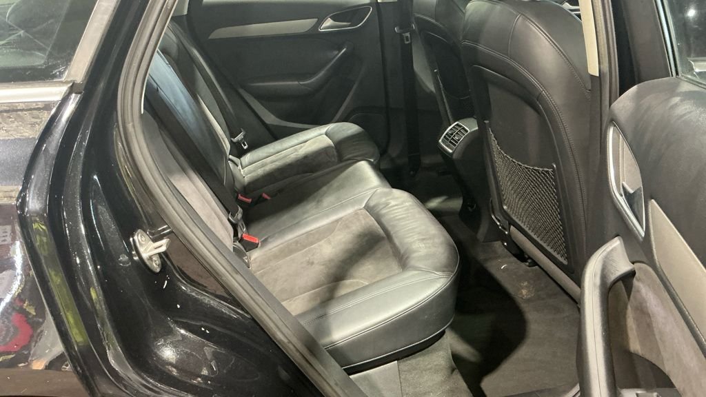 Used Audi Q3 2011 for sale - 76586636: Photo 14