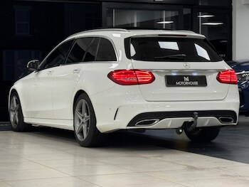 Used Mercedes-Benz C Class 2015 for sale - 76552049: Photo