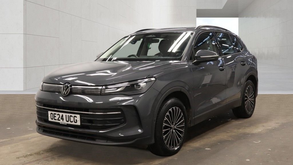 Used Volkswagen Tiguan 2024 for sale - 78167584: Photo 2