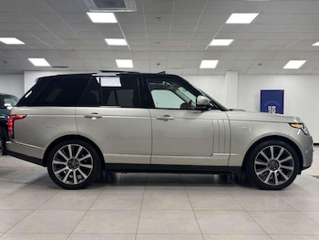Used Land Rover Range Rover 2017 for sale - 78954856: Photo