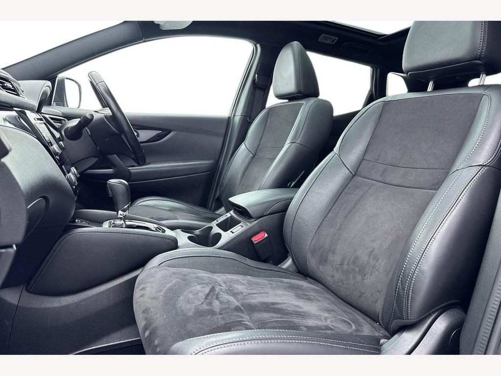 Used Nissan Qashqai 2017 for sale - 77971554: Photo 4