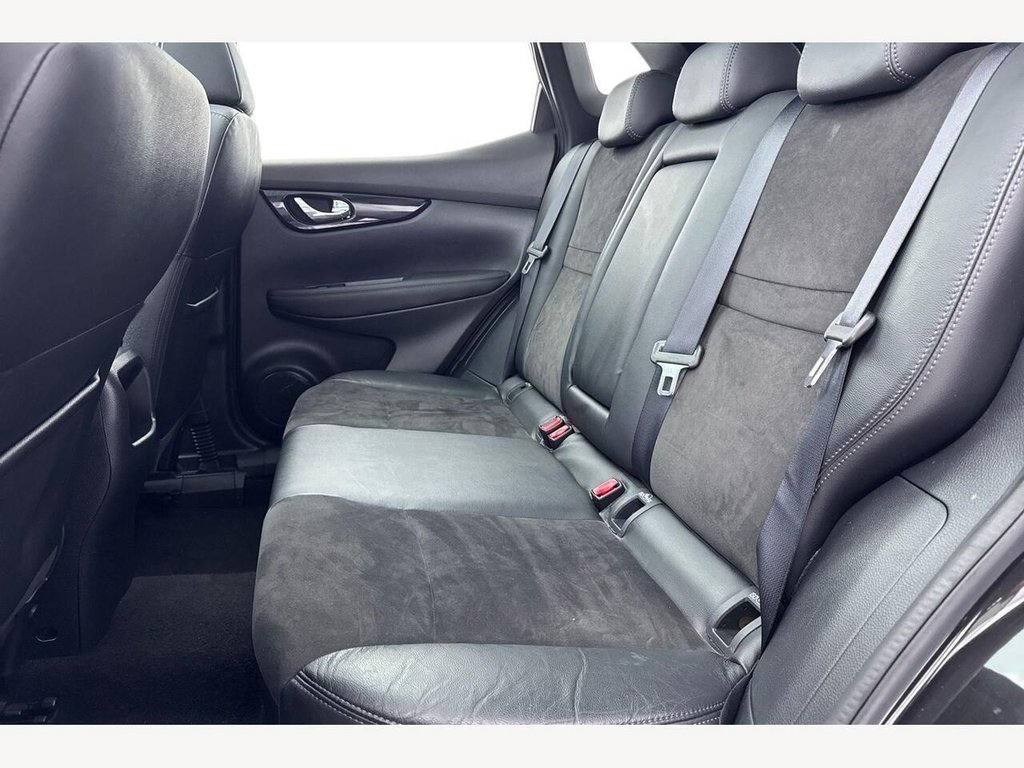 Used Nissan Qashqai 2017 for sale - 77971554: Photo 8