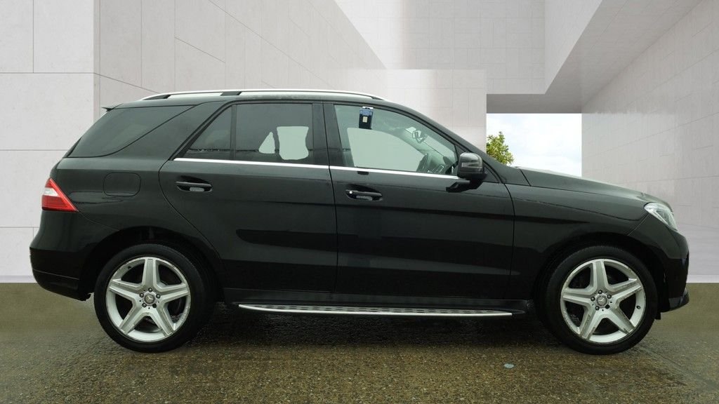 Used Mercedes-Benz M Class 2015 for sale - 78167585: Photo 5