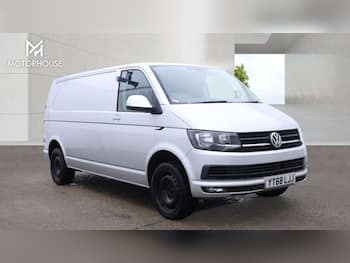 Used Volkswagen Transporter 2018 for sale - 79822624: Photo