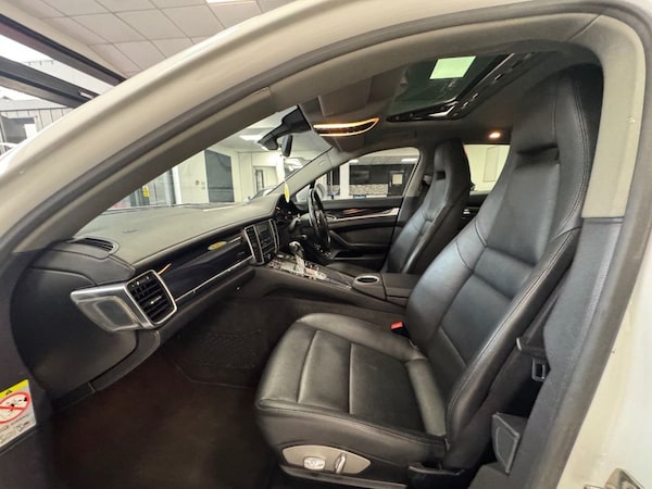 Used Porsche Panamera 2013 for sale - 75544421: Photo 24