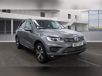 Used Volkswagen Touareg 2017 for sale - 76586644: Photo
