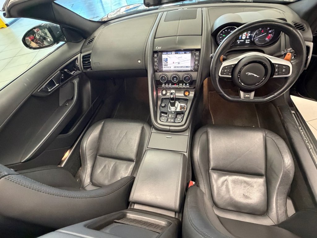 Used Jaguar F-Type 2014 for sale - 76439326: Photo 32