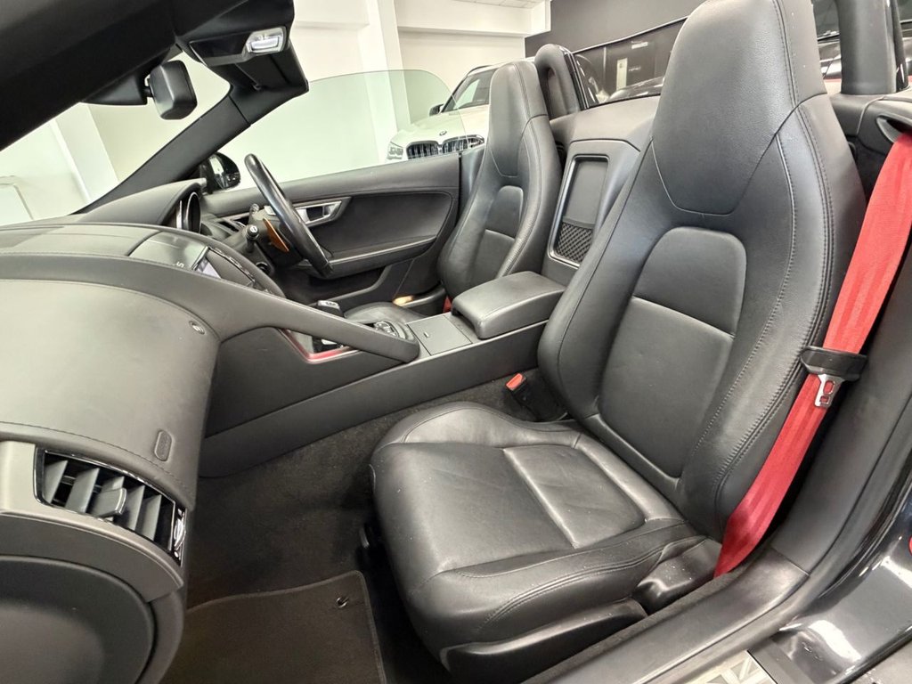 Used Jaguar F-Type 2014 for sale - 76439326: Photo 34