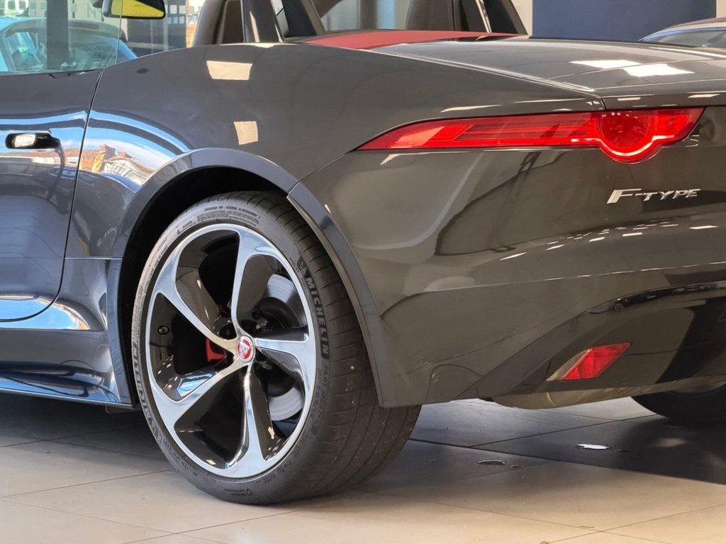 Used Jaguar F-Type 2014 for sale - 76439326: Photo 40