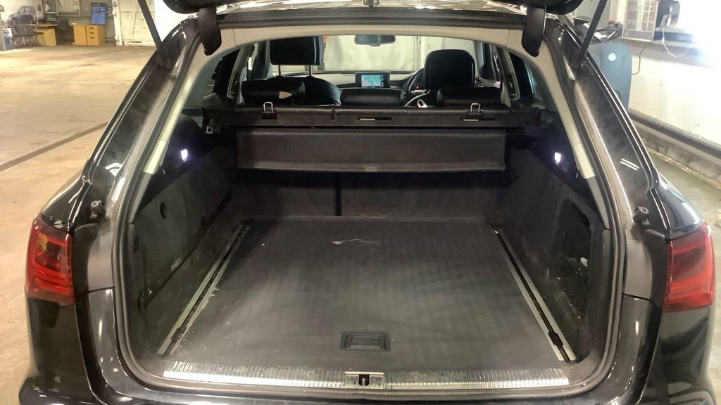 Used Audi A6 Allroad 2018 for sale - 76923757: Photo 9