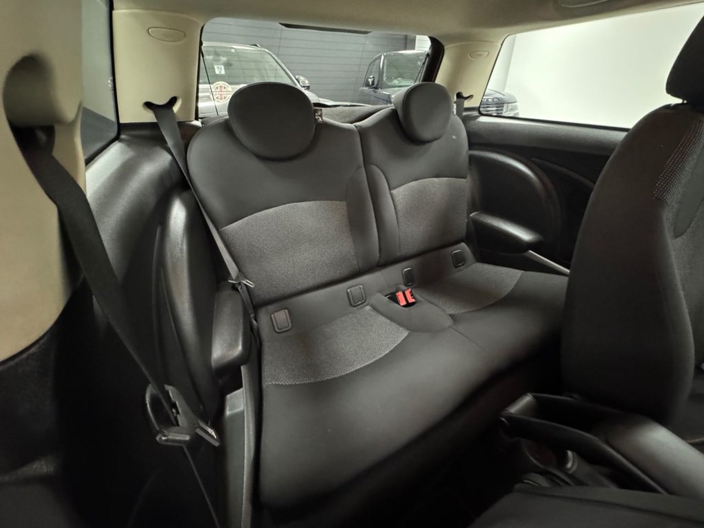 Used MINI Hatch 2011 for sale - 77075474: Photo 5