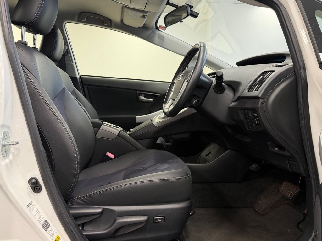 Used Toyota Prius 2012 for sale - 77470545: Photo 12