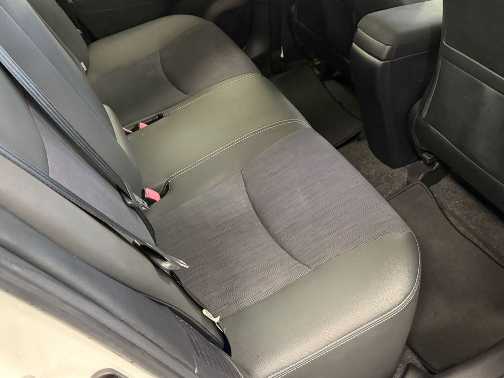 Used Toyota Prius 2012 for sale - 77470545: Photo 18