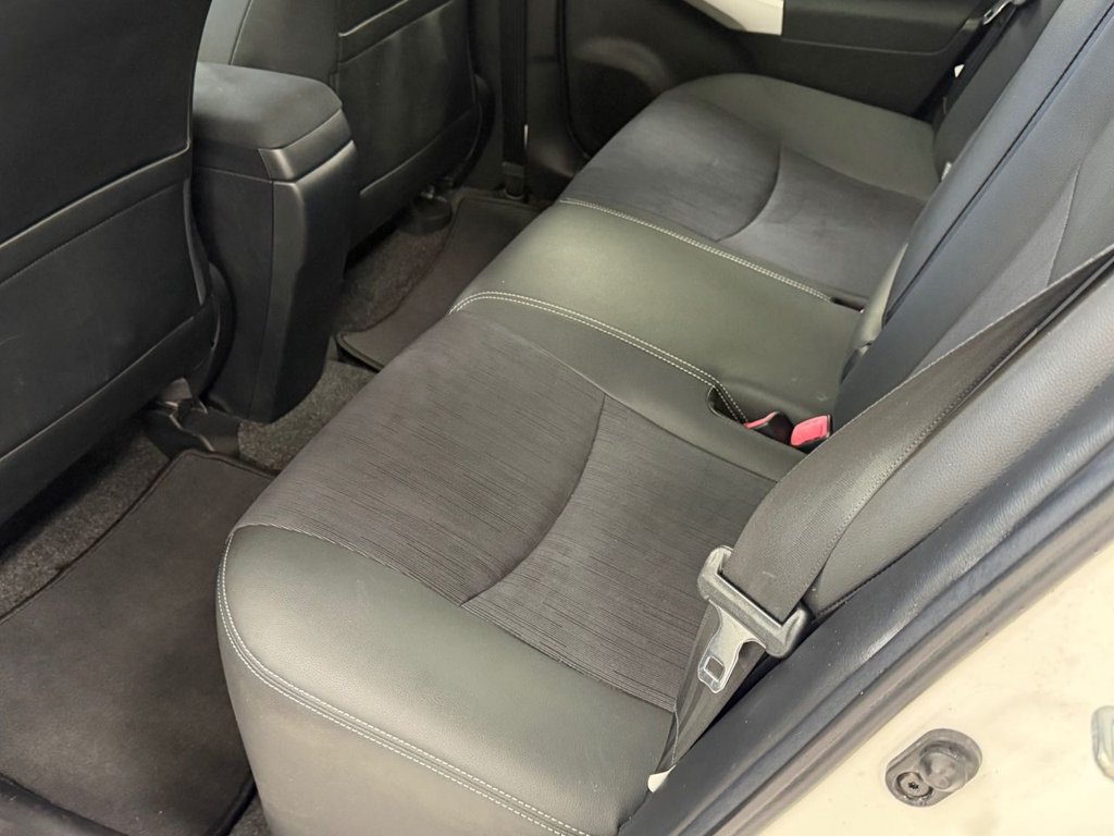 Used Toyota Prius 2012 for sale - 77470545: Photo 20