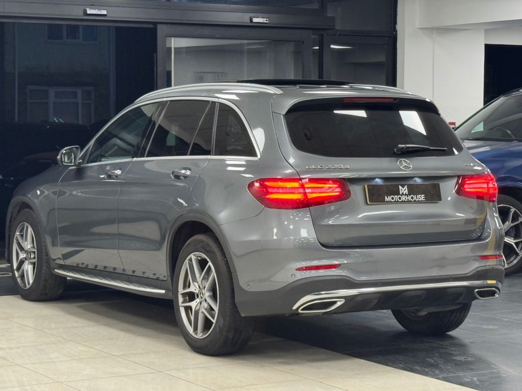 Used Mercedes-Benz GLC 2019 for sale - 76711153: Photo 2