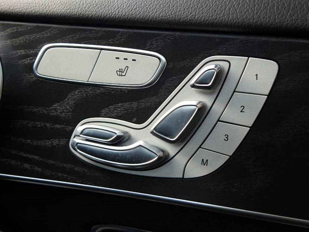 Used Mercedes-Benz GLC 2016 for sale - 77059677: Photo 5