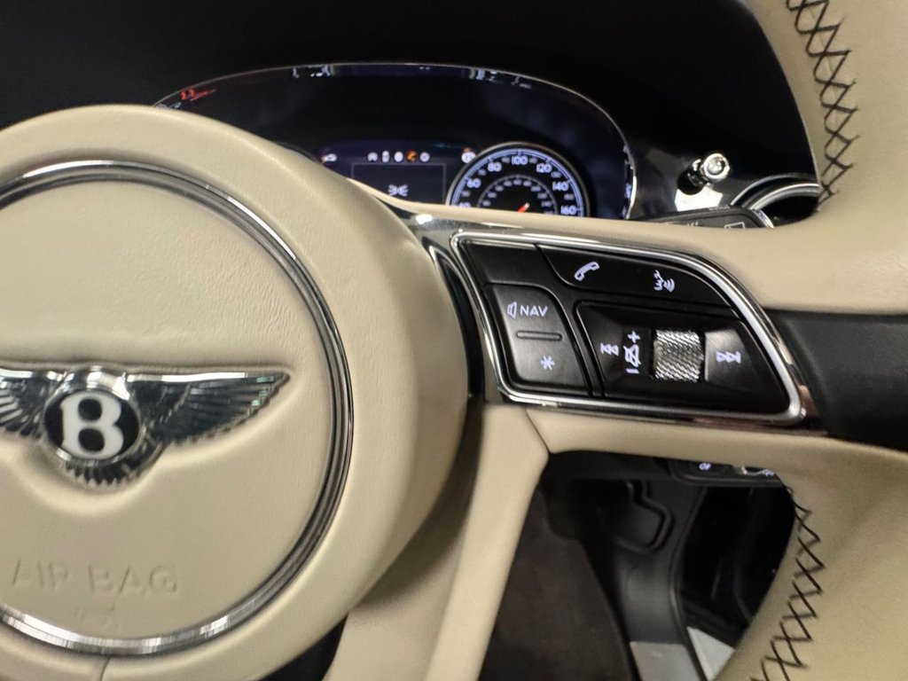 Used Bentley Bentayga 2018 for sale - 76338649: Photo 32