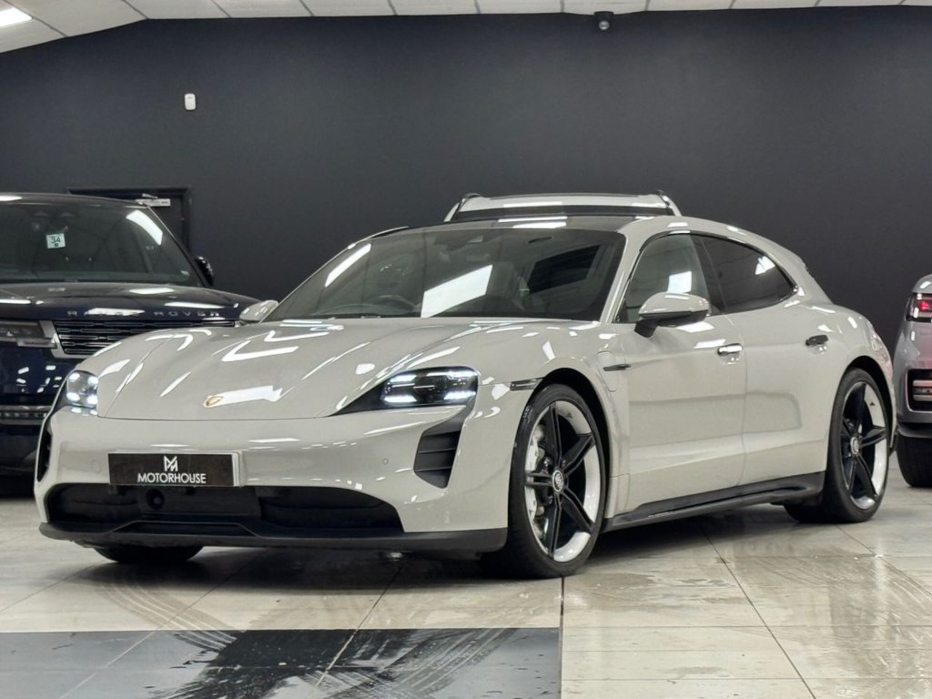 Used Porsche Taycan 2023 for sale - 77655492: Photo 11