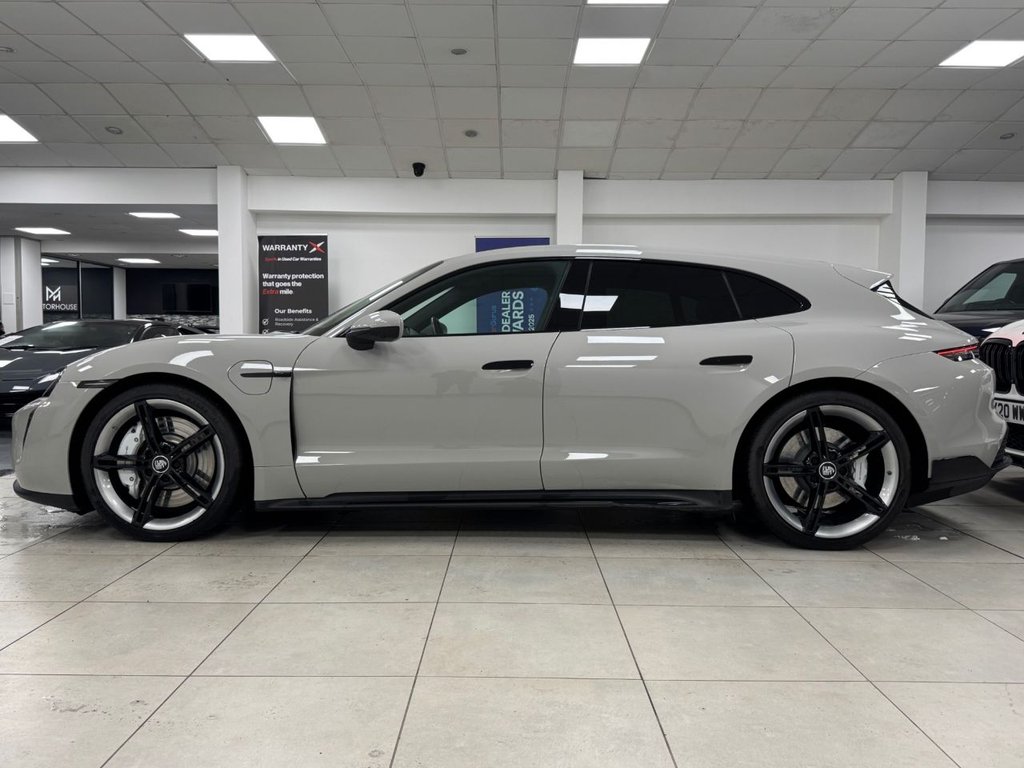 Used Porsche Taycan 2023 for sale - 77655492: Photo 17