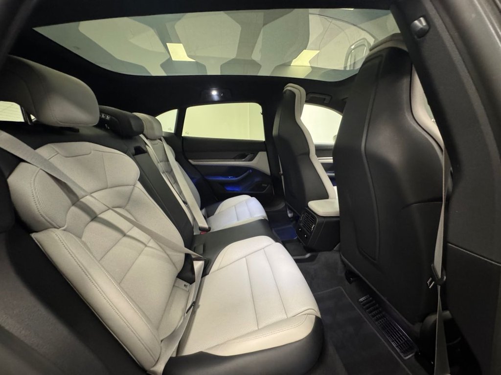 Used Porsche Taycan 2023 for sale - 77655492: Photo 31