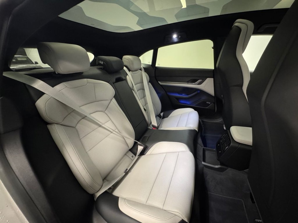 Used Porsche Taycan 2023 for sale - 77655492: Photo 32
