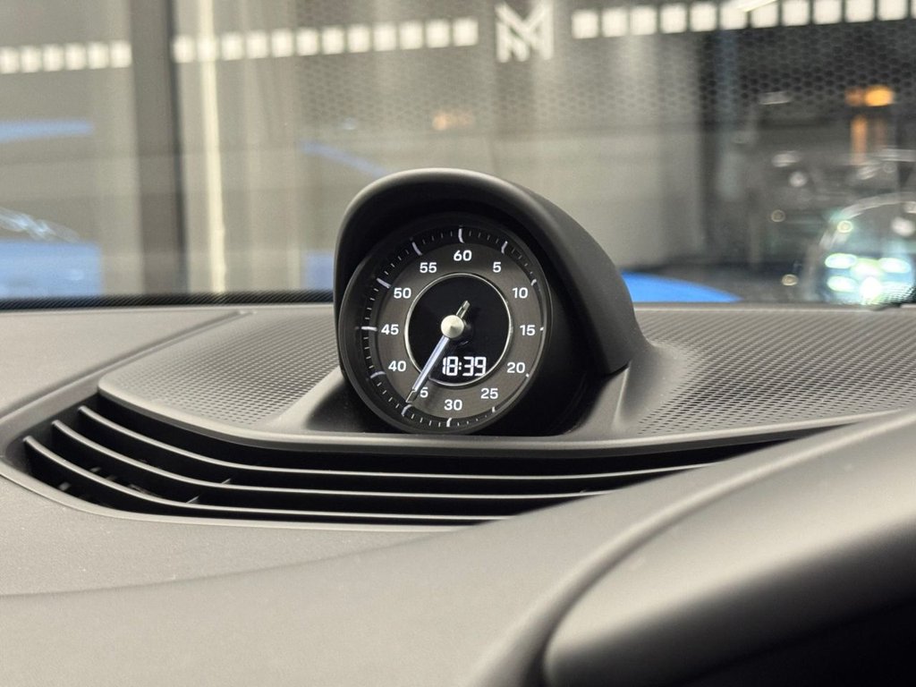 Used Porsche Taycan 2023 for sale - 77655492: Photo 37