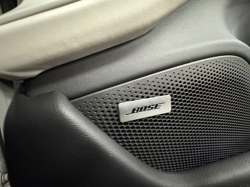 Used Porsche Taycan 2023 for sale - 77655492: Photo 39