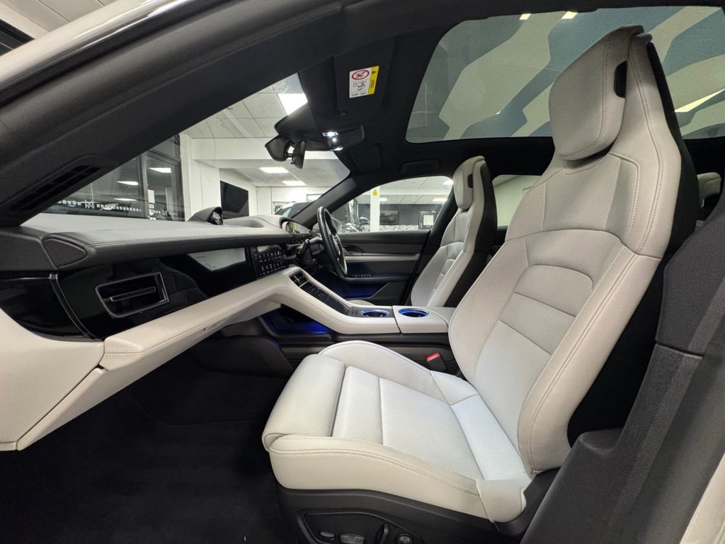 Used Porsche Taycan 2023 for sale - 77655492: Photo 43