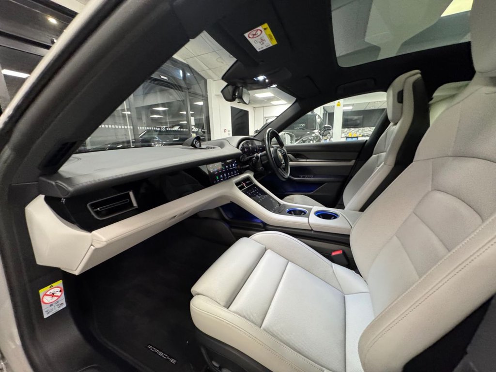 Used Porsche Taycan 2023 for sale - 77655492: Photo 44