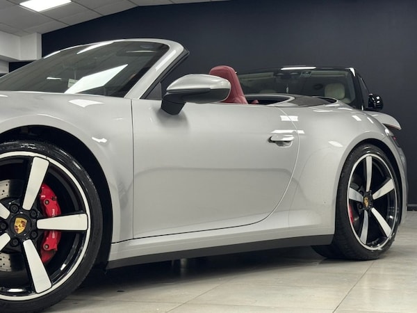 Used Porsche 911 2019 for sale - 75648057: Photo 14